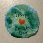 Celebrate Earth Day: Coffee Filter Earth Craft