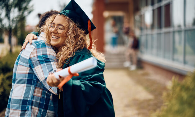 Favorite Graduation Gifts for High School Seniors