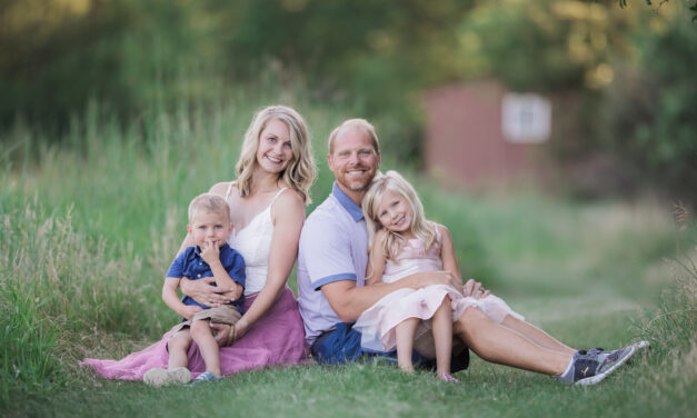 Why You Should Take Your Family Photos in the Summer