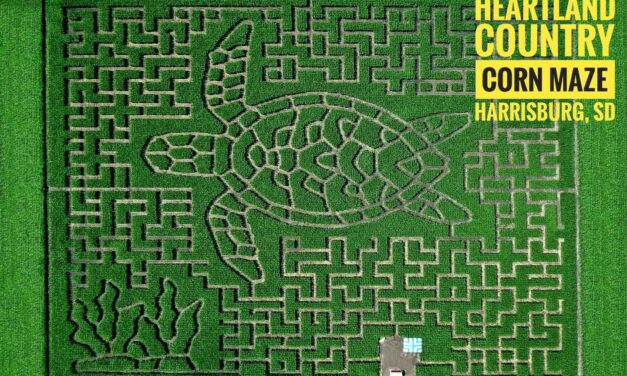 Heartland Country Corn Maze