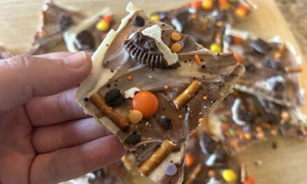 Easy Halloween Bark