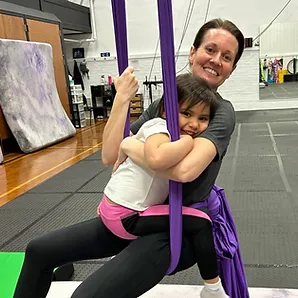 Me & My Mini – Beginner Aerial Silks Class